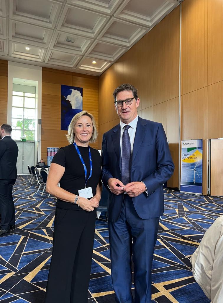 Yvonne Cronin with Minister Eamon Ryan at the Wind Energy Ireland Offshore Conference in September 2022